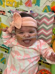 Miss Everly is 1 week old today! 🥹 We were in for quite the surprise today  because when we walked in Everly was off of CPAP! We could see her whole  face!