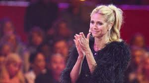 There is again no jury for this season, each episode has one or more guest judges. Die Skurrilen Jobs Der Ex Gntm Stars Vom Laufsteg In Die Backstube