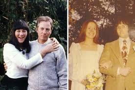 At the young age of seven, robert durst lost his mother when she fell from the roof of their robert durst remained a part of his family business till 1992 when his father selected his younger brother. What The Serial Killers From Mindhunter Look Like In Real Life Vs The Show