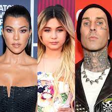 Travis barker reportedly took a flight to mexico on saturday with his girlfriend, kourtney kardashian. Kourtney Kardashian Bonds With Travis Barker S Daughter And Stepdaughter On A Girls Day Out Idea Huntr
