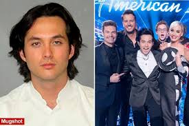 Idol”-vinnaren Laine Hardy i fängelse, anklagad för att ha spionerat på en  kvinnlig LSU-student : r/americanidol