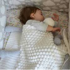 Goruntunun Olasi Icerigi Bir Veya Daha Fazla Kisi Ve Uyuyan Insanlar Bebekler Icin Orgu Bebek Hatira Bebek Battaniye Orgusu