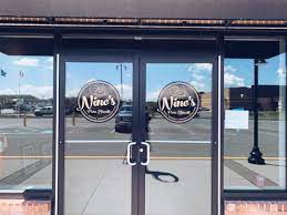 You Can Find Delicious And Authentic Smith Island Cakes At Nino S Pana Biscotti In Delaware Smith Island Cake Smith Island Baking Buns
