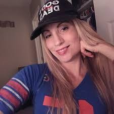 Diane Stelly's Instagram, Twitter & Facebook