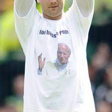 Profile page for legia warszawa player artur boruc. Gordon Strachan Backs Artur Boruc Over Old Firm Pope T Shirt Daily Record
