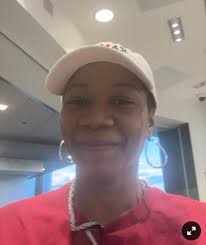 Love going to places and seeing our “low-key” famous daughter (actress,  singer, songwriter, speaker, author and all-around beautiful soul inside  and out) @jordanseamon Jordan Kristine Seamon. ...