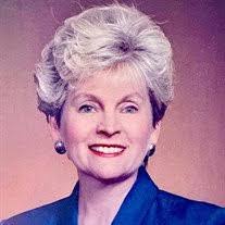 Elizabeth Warlick's Instagram, Twitter & Facebook