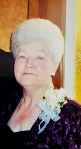 Ellen Duff's Instagram, Twitter & Facebook