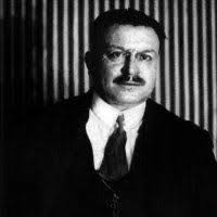 MATA HARI: FEMME FATALE