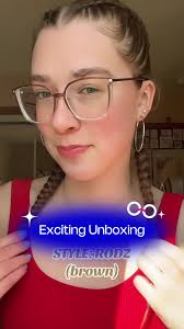 Let's unbox zeelool!🤩 Which one is your fav? 👓: Rodz, Sidibe, Ofelia.  𝙢𝙪𝙡𝙩𝙞𝙛𝙪𝙣𝙘𝙩𝙞𝙤𝙣𝙖𝙡 𝙡𝙚𝙣𝙨𝙚𝙨 𝙖𝙫𝙖𝙞𝙡𝙖𝙗𝙡𝙚 #Zeelool  #fashionglasses #newglasses #trendingeyewear #zeelooltryonhaul  #zeelooltryonvide