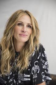 The Best Hair Colors For Brown Eyed Girls Blonde Hair Brown Eyes Brown Eyes Blonde Hair Hair Color For Fair Skin