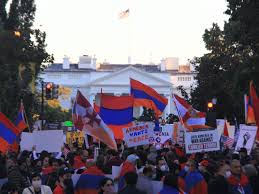 Sooooooo, you can see why the seemingly easy question of how far is it from the white house to the smithsonian isn't so easy to answer. Yelaket Am Armenian Americans From As Far Away As California At The Ayf Washington Dc Ani Chapter S White House Protest