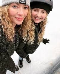 Tana Oliver's Instagram, Twitter & Facebook