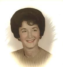 Bernadette Livingston's Instagram, Twitter & Facebook