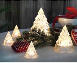 5 sapins de noël alternatifs ikea. Noel Ikea 2020 18 Decorations De Noel A Shopper D Urgence