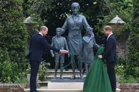 The statue will be revealed at an afternoon ceremony on what would have been diana's 60th birthday, with members of her close family joined by others involved in the project. Wfvhyvbw Ui3dm