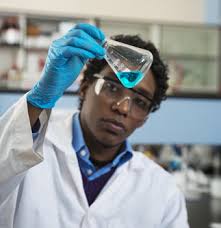 01_Chancellor's Message_CTLG_1819