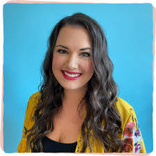 Haley Maddox's Instagram, Twitter & Facebook