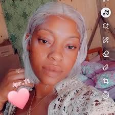 Akeila Harris (@specskayla)