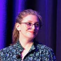 Shannon Nott's Instagram, Twitter & Facebook