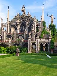 Isola Bella Lake Maggiore Palazzo Borromeo E Giardini Borromeo Palace Gardens 1632 Italy Vacation Italy Travel Italy