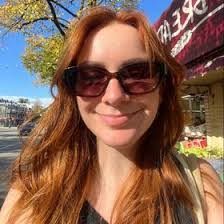 Ariel Henderson's Instagram, Twitter & Facebook