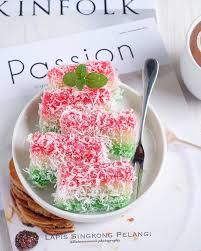 Resep getuk singkong pelangi yang enak, tampilannya cantik. 10 Resep Olahan Singkong Kekinian Camilan Khas Indonesia Cocok Untuk Dijual Ijn News