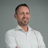 Quelle que soit votre demande, nous serons à vos cotés pour répondre à vos questions, vous la régie zimmermann est à nouveau ouverte au public, nous avons le plaisir de vous accueillir dans le respect des règles sanitaires préconisées. 40 Profile Mit Dem Suchbegriff Lars Zimmermann Linkedin
