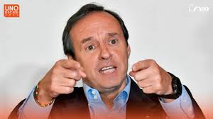Tuto destaca declinación de Camacho por la unidad opositora| Red Uno de  Bolivia
