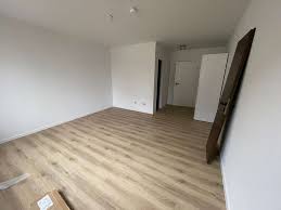 Geschirr, besteck, handtücher, bettwäsche, internet per wlan ist hie alles vorhanden. 1 Zimmer Wohnung Zu Vermieten Zeughausstrasse 76 Haarenesch Oldenburg Oldenburg Mapio Net
