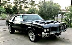 Pin By Martin L On Oldsmobile Cutlass Oldsmobile Cutlass Antique Cars Car Girls