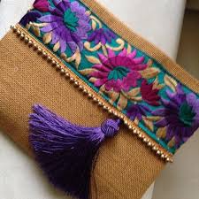 Cant Panosundaki Pin