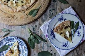 The meatball and potato recipe will have your guests craving more and more. Apl5eavedefdem