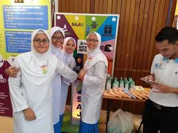 The suburb houses the taman ungku tun aminah bus and taxi terminal. River Ranger Smk Sultanah Engku Tun Aminah Pameran Perkongsian Daripada Saj