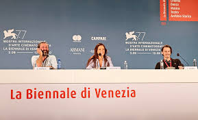 Mandibule —  mɑ̃dibyl  n. Mandibules Press Conference Quentin Dupieux And Cast At The Venice Film Festival The Upcoming