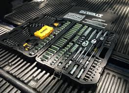 One of the most respected names in automotive tools, mac offers a range of sets designed for master mechanics. Top 5 Best Mechanics Tool Sets And Kits To Get For 2019