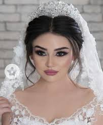 55 dreamy wedding hairstyles to try in 2021. Pink Makeup Western Bride Makeup Makeup Ideas Bridal Makeup Bride Makeup Bridal Makeup Bridal Makeup Looks