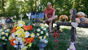 We know that pets are a part of your family and that. Pokin Around Man Spent 14 000 To Build Memorial To His Chihuahua