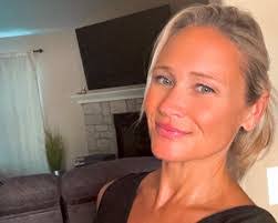 Beverly Atkinson's Instagram, Twitter & Facebook