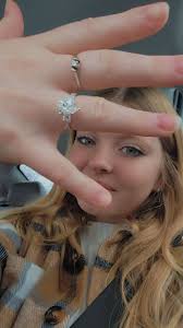 White table linens for wedding. Affordable places to buy new