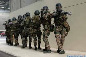 Aktuelle preise für produkte vergleichen! Libya French Special Forces Engaged Against Islamic State The Shield Journal