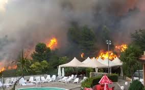 I migliori video scelti dal nostro canale. Pescara Inferno A San Silvestro Fuoco Minaccia Abitazioni E Hotel Residenti Intossicati Video