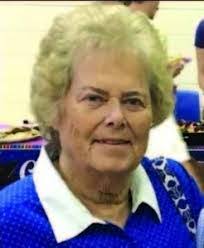 Peggy Wray's Instagram, Twitter & Facebook