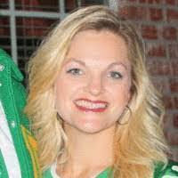 Jen Crook's Instagram, Twitter & Facebook