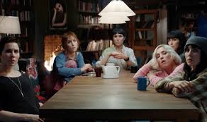 Noomi Rapace Plays Seven Sisters In New Trailer For What Happened To Monday Seven sisters a reçu une note de 3.5 sur 5(287 votes) titre original: noomi rapace plays seven sisters in new