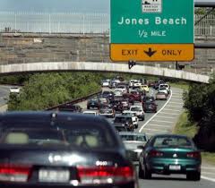 Memorial Day Kicks Off Traffic Jam Season Jones Beach Long Island Ny Traffic Jam