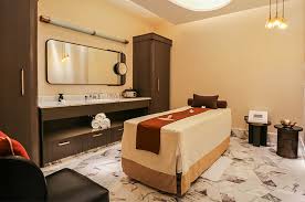 #1 van 8 hotels in kirkland. Spa Royal Greens