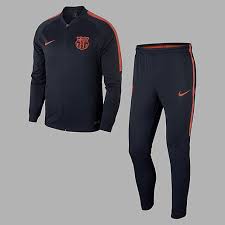 Le pantalon d'errea giorgia est un pantalon de survêtement pour femme. Ensemble Survetement D Entrainement Football Homme Fc Barcelone Dry Squad Nike Intersport