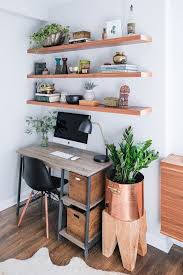 10 Idees Inspirantes Pour Repenser Votre Deco Interieur Decor De Bureau A Domicile Idee Deco Bureau Bureau A Domicile