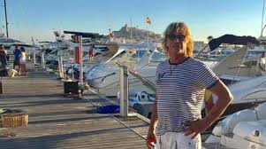 Paolo brosio non è stato il primo partecipante dell'isola a combattere con le emorroidi. Enzo Paolo Turchi Marito Carmen Russo Un Periodo Difficile
